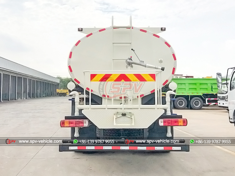 Foton Heavy-duty Water Bowser (20,000L) - Rear Side
